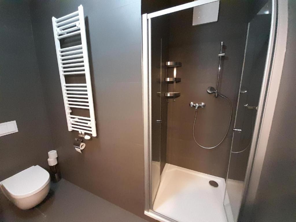 Entrez Radnica Apartment Kosice Ngoại thất bức ảnh