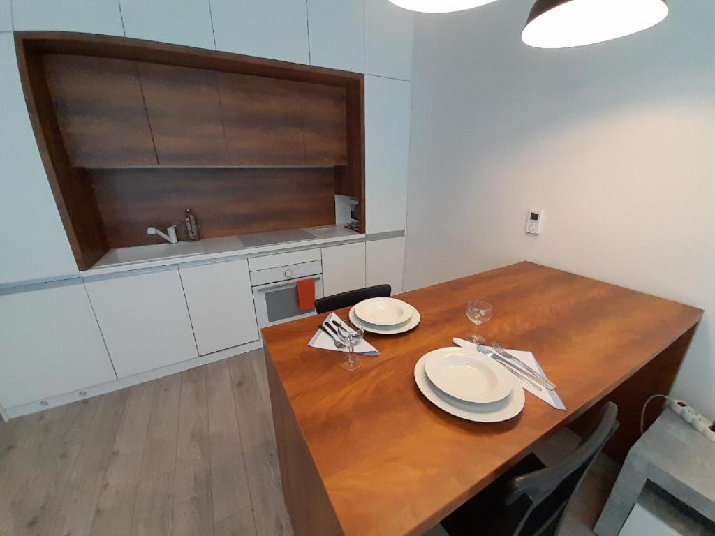 Entrez Radnica Apartment Kosice Ngoại thất bức ảnh