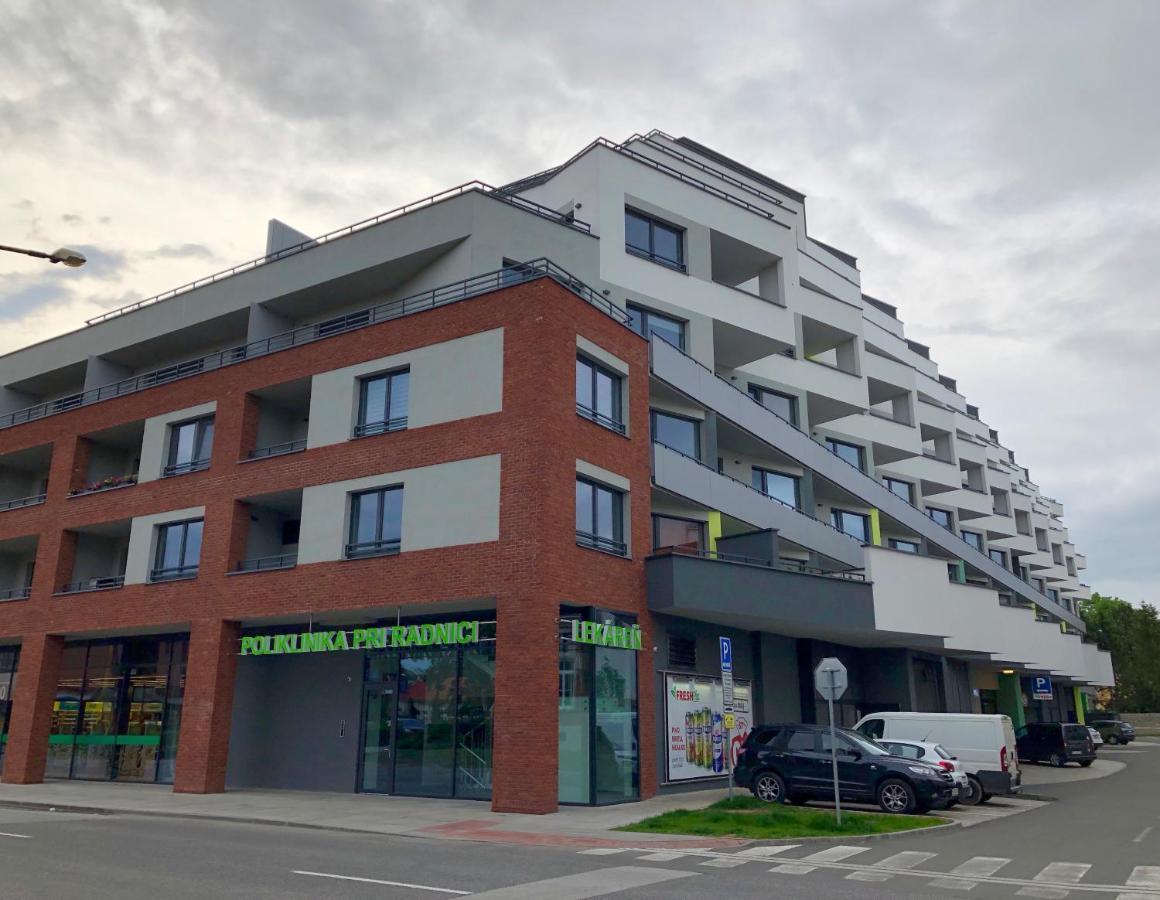 Entrez Radnica Apartment Kosice Ngoại thất bức ảnh